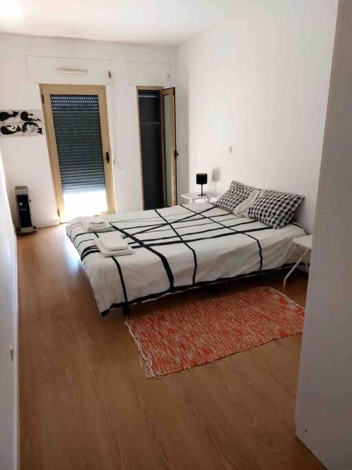 Modern And Spacious Apartment In Lisboa Екстер'єр фото